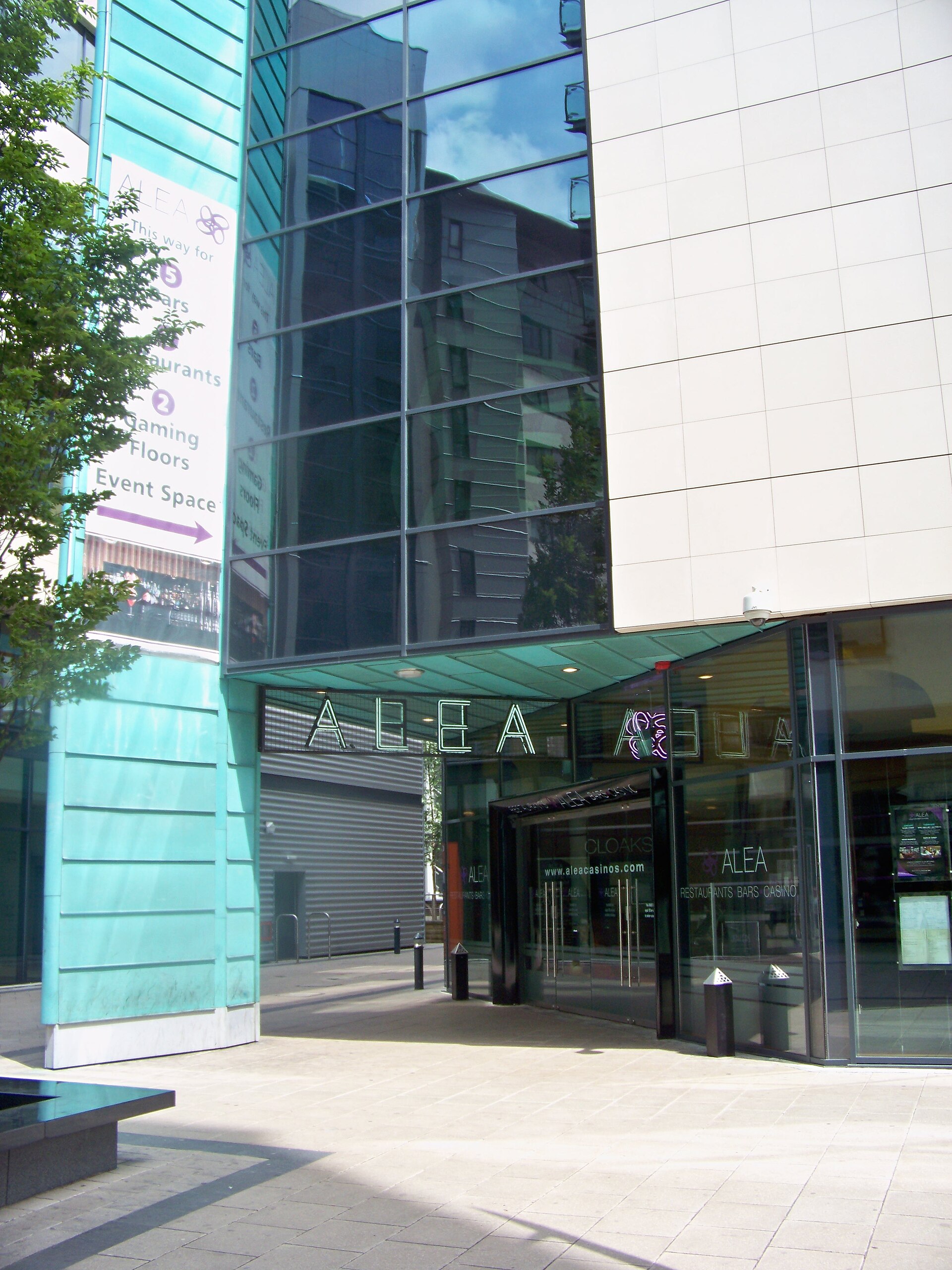 Leeds casino exterior representing a large casino premises licence