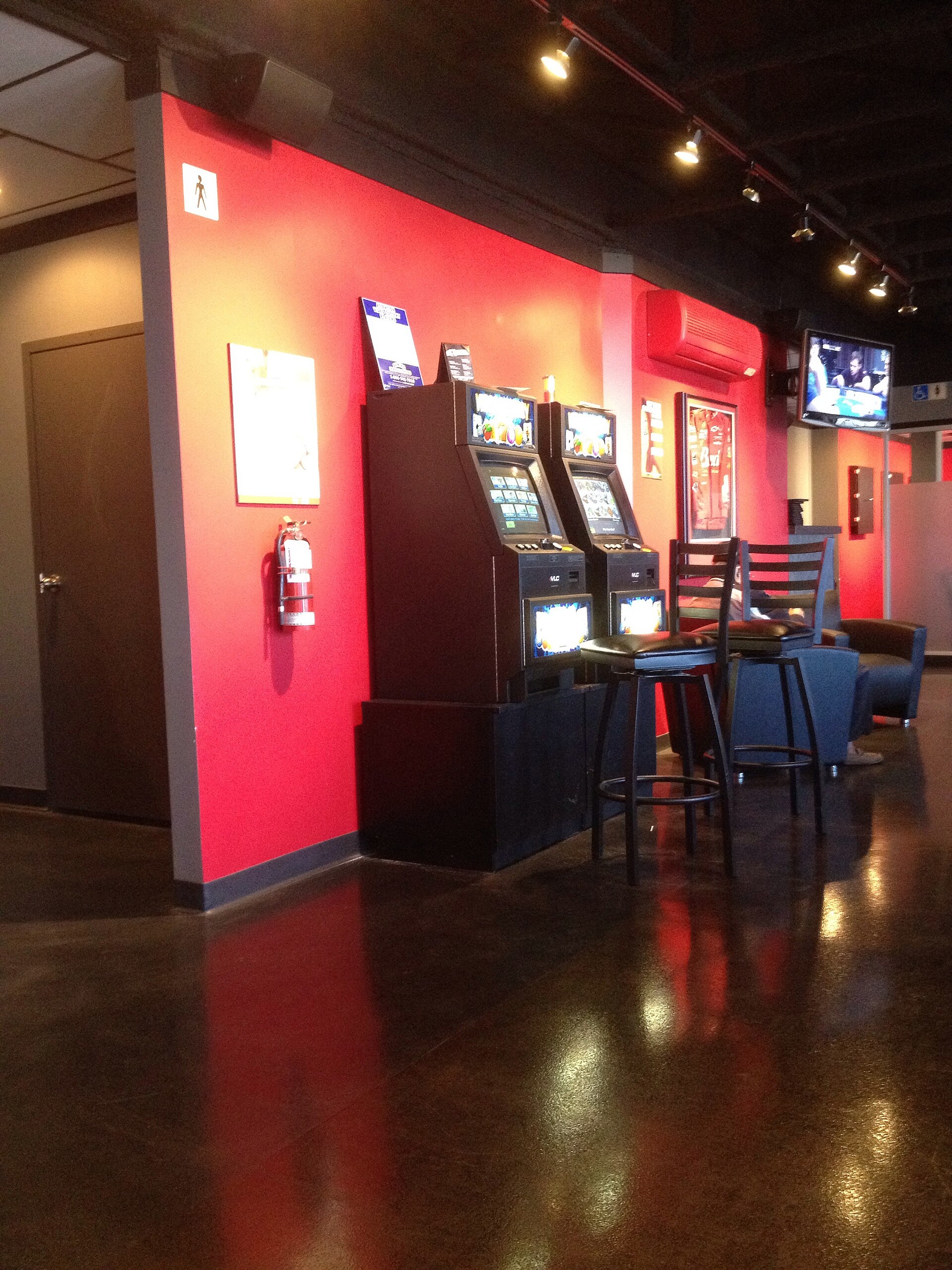 Video lottery terminals representing positive play messaging in gambling